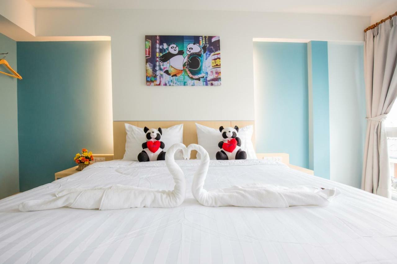 Lucky Panda Hotel Chiang Mai Exteriör bild